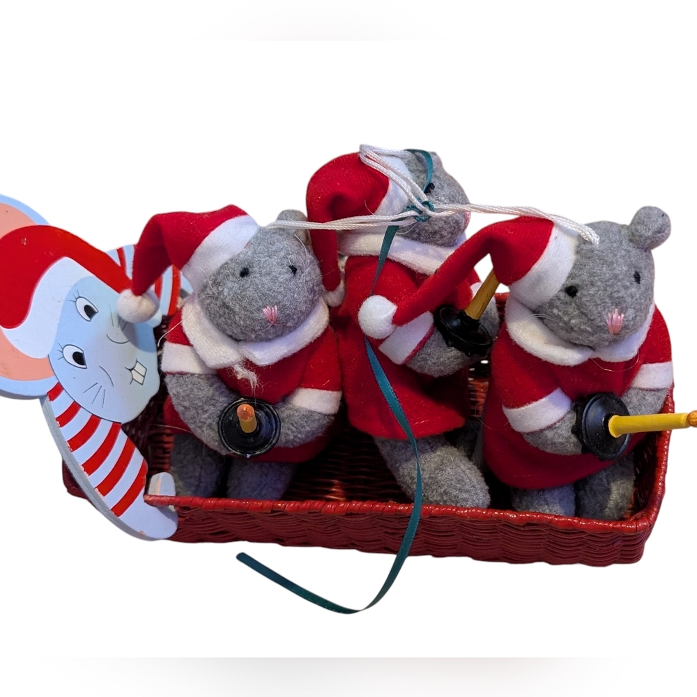 Vintage‎ 3 Blind Mice Santa's In Basket Plush Christmas Decor Rare